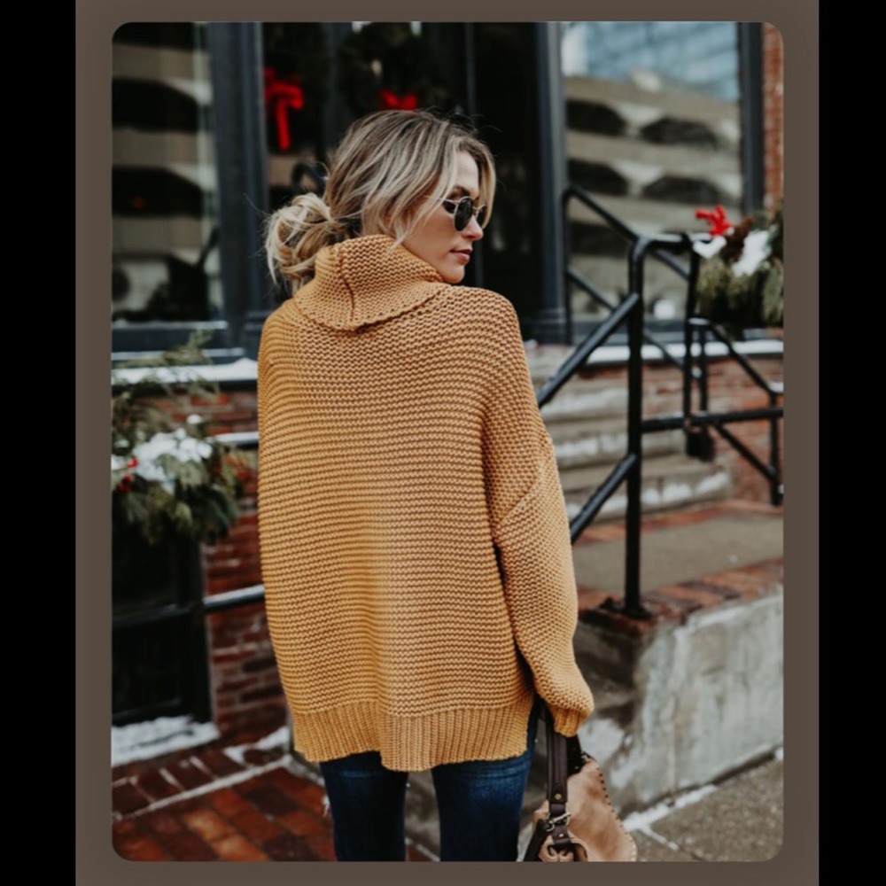 โ๏ธCOMING SOON Chunky Knit Turtleneck Sweater - Picture 4 of 8